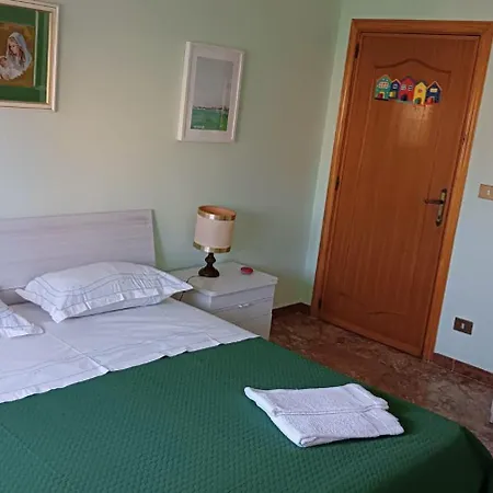 Feriehus Domus Mares Lu Bagnu *