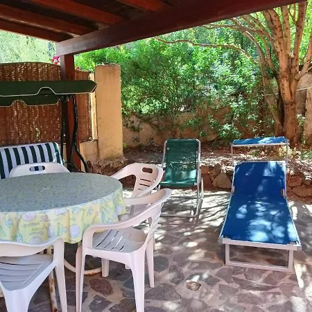 Domus Mares Lu Bagnu *