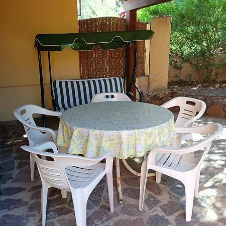 Domus Mares Lu Bagnu Holiday home